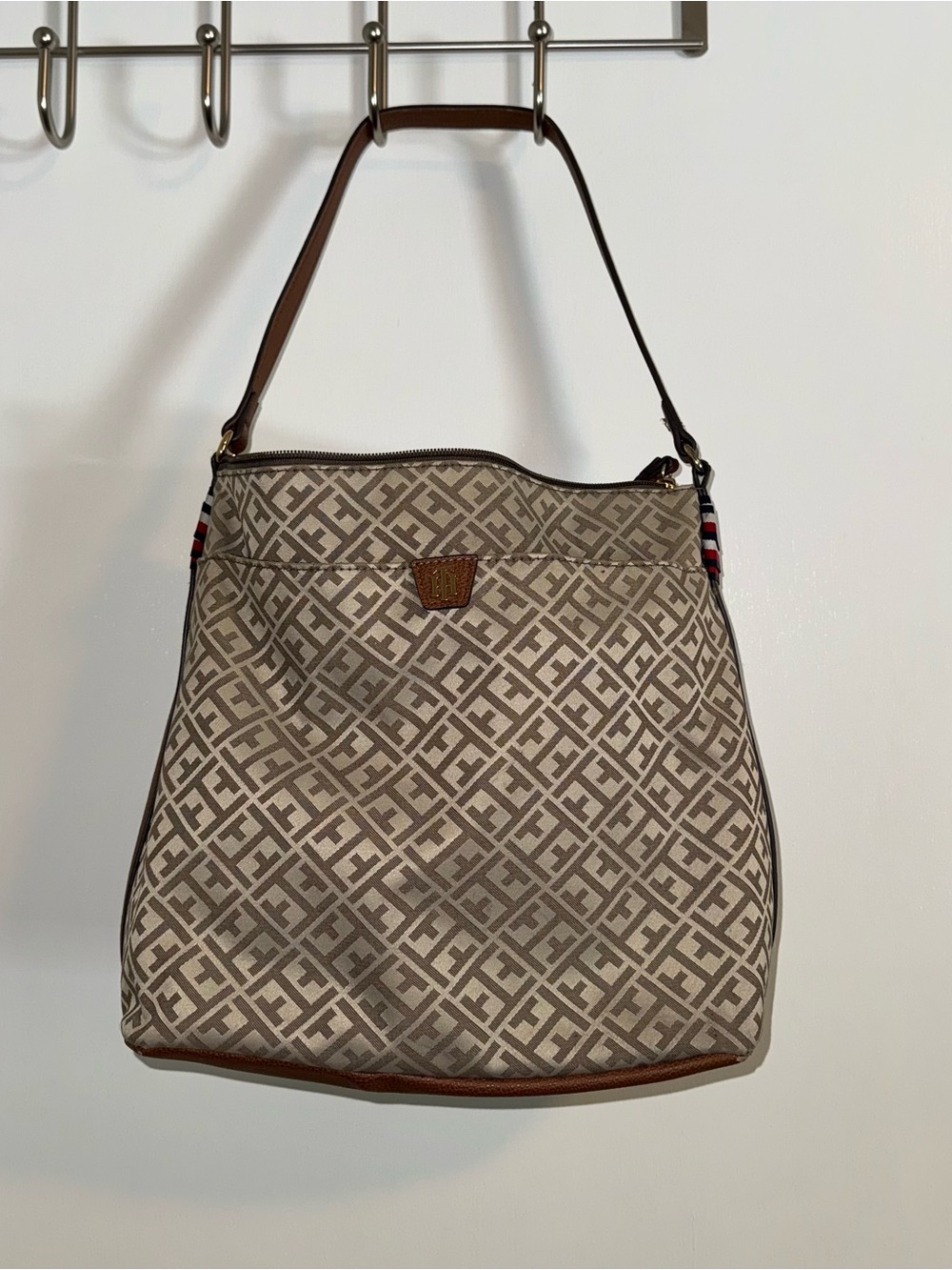 Tommy Hilfiger Beige Monogram Shoulder Bag